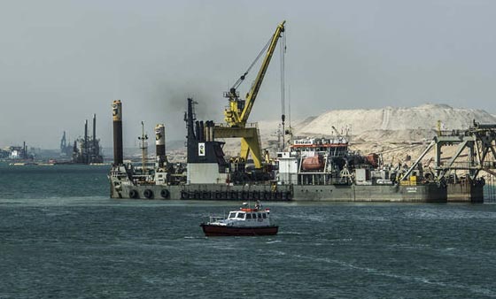 يتم تدشينها قريبا.. قناة السويس الجديدة ملحمة مصرية عمرها عام واحد فقط صورة رقم 3 يتم تدشينها قريبا.. قناة السويس الجديدة ملحمة مصرية عمرها عام واحد فقط صورة رقم 3