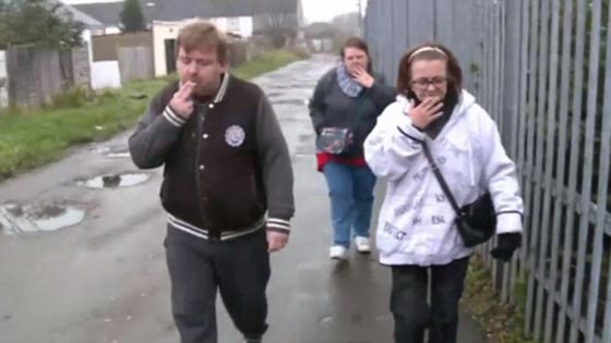 مصلحة الضرائب البريطانية تتكفّل بزفاف بلوم (35 عاماً) وعروسه ساندرا (61) صورة رقم 6