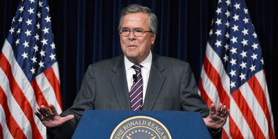 دم عربي قد يجري في البيت الابيض.. جيب بوش جد لطفلتين امهما عربية صورة رقم 2