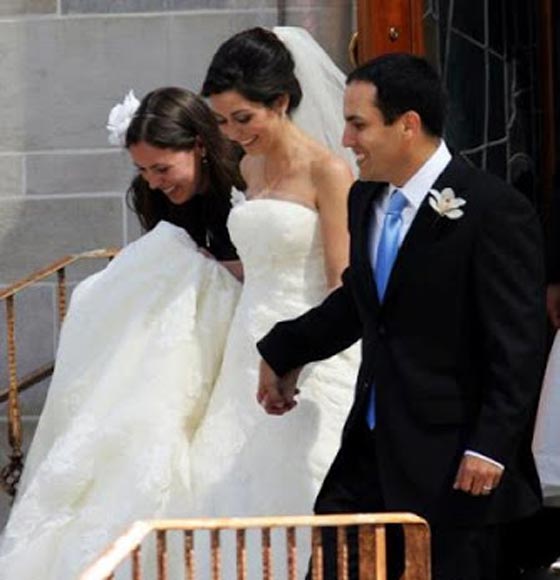 دم عربي قد يجري في البيت الابيض.. جيب بوش جد لطفلتين امهما عربية صورة رقم 7