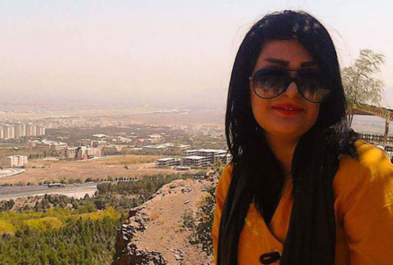 متمردات ايرانيات يتحدين قوانين بلادهن بخلعهن الحجاب صورة رقم 15