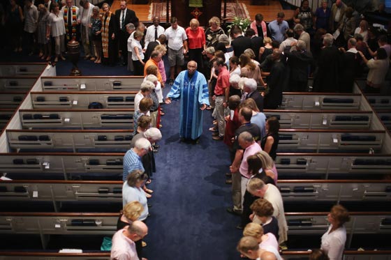 مرتكب مذبحة تشارلستون: أردت اعلان حرب عنصرية صورة رقم 7 مرتكب مذبحة تشارلستون: أردت اعلان حرب عنصرية صورة رقم 7