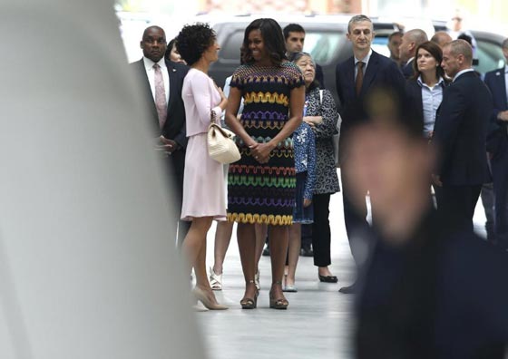 ميشال اوباما تكافح سمنة الاطفال وتكشف عن طعامها المفضل صورة رقم 1