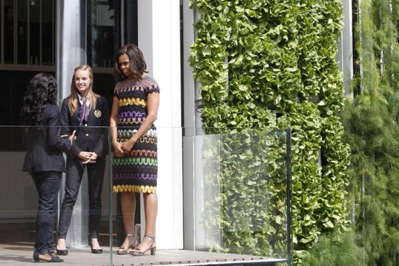 ميشال اوباما تكافح سمنة الاطفال وتكشف عن طعامها المفضل صورة رقم 4