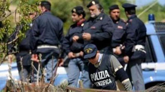 العثور على 4 ملايين يورو مدفونة بحديقة منزل تاجر مخدرات صورة رقم 1 العثور على 4 ملايين يورو مدفونة بحديقة منزل تاجر مخدرات صورة رقم 1