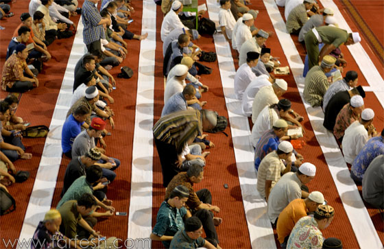 شاهد بالصور.. رمضان من حول العالم في يومه الأول صورة رقم 19