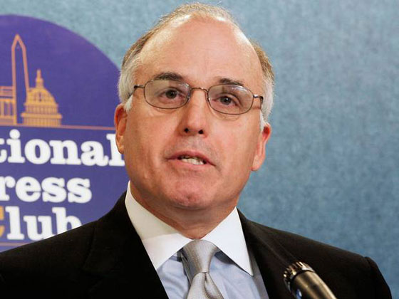 رجل دين امريكي يحارب زواج المثليين بشدة.. تصل حد الموت صورة رقم 3 رجل دين امريكي يحارب زواج المثليين بشدة.. تصل حد الموت صورة رقم 3