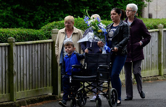 بالصور.. الغيرة دفعت كلب العائلة المدلل لقتل رضيع عمره 3 اسابيع صورة رقم 3 بالصور.. الغيرة دفعت كلب العائلة المدلل لقتل رضيع عمره 3 اسابيع صورة رقم 3