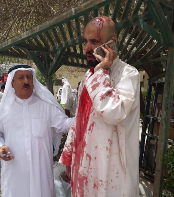 28 قتيلا حصيلة تفجير مسجد الصوابر بالكويت وداعش يتبنى العملية صورة رقم 1 28 قتيلا حصيلة تفجير مسجد الصوابر بالكويت وداعش يتبنى العملية صورة رقم 1