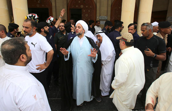 28 قتيلا حصيلة تفجير مسجد الصوابر بالكويت وداعش يتبنى العملية صورة رقم 9 28 قتيلا حصيلة تفجير مسجد الصوابر بالكويت وداعش يتبنى العملية صورة رقم 9