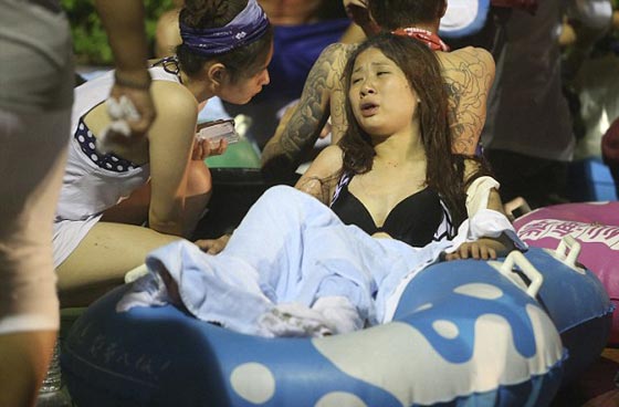  فيديو مروّع.. حريق هائل في متنزه للالعاب المائية يوقع 516 جريحا صورة رقم 8