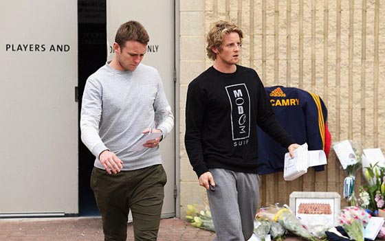  مقتل مدرب منتخب استراليا لكرة القدم طعنا على يد ابنه! صورة رقم 17