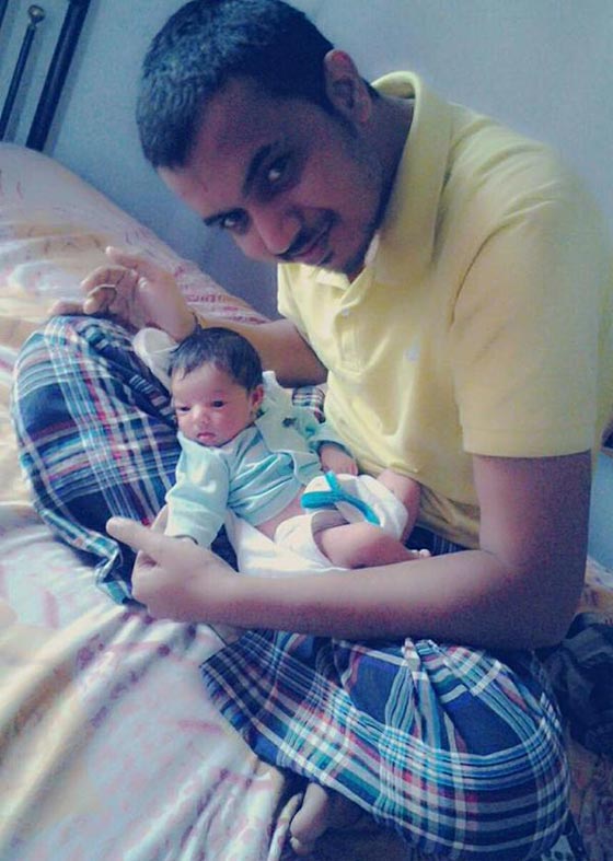  صور بنات هنديات في سيلفي مع آبائهن بتشجيع رئيس الوزراء   صورة رقم 3