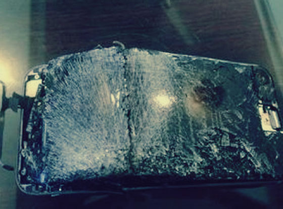  رجل هندي يروي قصة انجار ايفون 6 بعد يومين من اقتنائه له صورة رقم 3