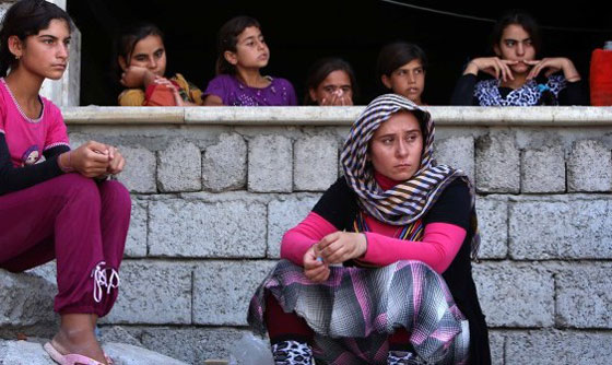 الافتاء المصري يدين داعش لتقديمه النساء جوائز في مسابقة لحفظ القرآن صورة رقم 3