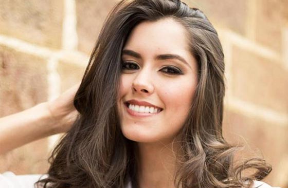 خلاف ملكة جمال الكون الكولومبية مع مؤسسة المسابقة يدفعها للتشبث بلقبها اكثر صورة رقم 3