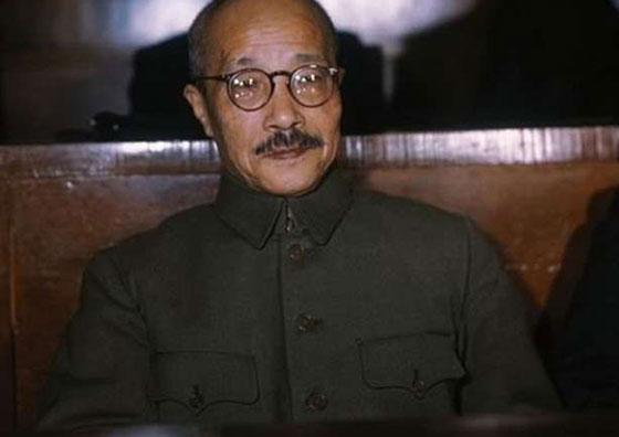 صور اشهر الحكام الديكتاتوريين ومن بينهم ستالين، هتلر وعيدي امين صورة رقم 6