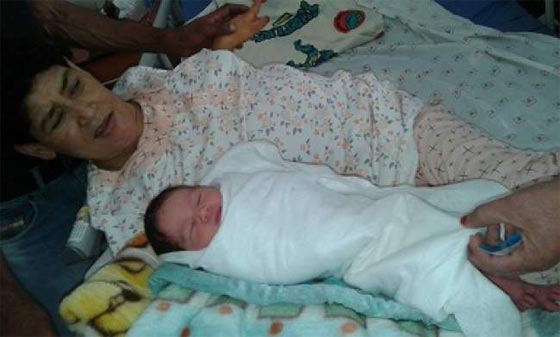 المغرب تحتضن ابنتها المعاقة فوزية الدمياني بعد اغتصابها بحنو وتمنحها مالا وسكنا صورة رقم 1