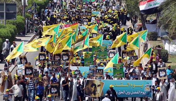 احراق العلم الاسرائيلي والسعودي والامريكي في يوم القدس بطهران صورة رقم 10