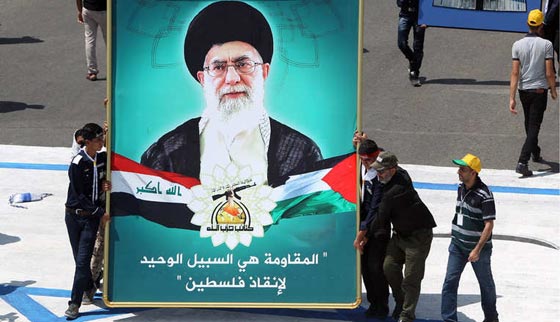 احراق العلم الاسرائيلي والسعودي والامريكي في يوم القدس بطهران صورة رقم 12