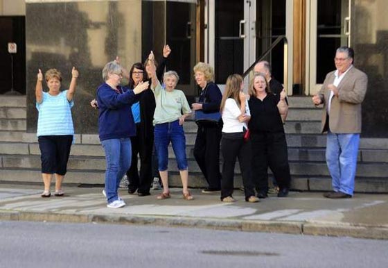 السجن 45 عاما لطبيب لبناني تلاعب بارواح مرضاه بامريكا وجمع ثروة هائلة صورة رقم 8