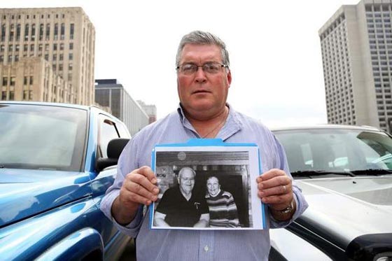 السجن 45 عاما لطبيب لبناني تلاعب بارواح مرضاه بامريكا وجمع ثروة هائلة صورة رقم 9