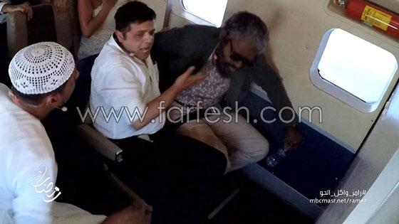 اتهام برنامج المقالب (رامز واكل الجو) بأنه مفبرك، مزيّف وتافه!  صورة رقم 7