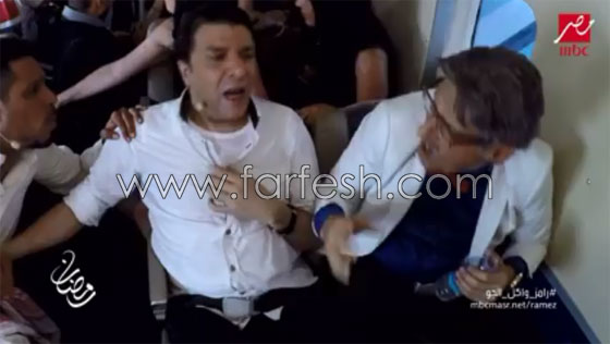 اتهام برنامج المقالب (رامز واكل الجو) بأنه مفبرك، مزيّف وتافه!  صورة رقم 6