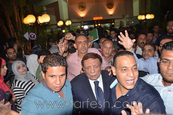 صور الفنانين النجوم يودعون الراحلين عمر الشريف وسامي العدل صورة رقم 36
