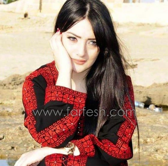  صور منال موسى تزور قبة الصخرة بالحجاب والجمهور ينتقدها: ازيلي طلاء الاظافر! صورة رقم 1