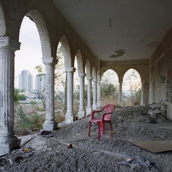 الغائبون.. معرض صور في رام الله يقدم القضية كاملة بـ25 صورة فقط!! صورة رقم 3