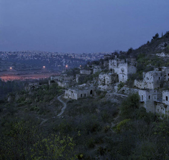 الغائبون.. معرض صور في رام الله يقدم القضية كاملة بـ25 صورة فقط!! صورة رقم 2