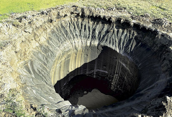 اتساع فتحة نهاية العالم العملاقة في سيبيريا.. وتحولها الى بحيرة غريبة صورة رقم 8