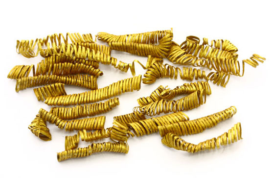 الدنمارك تعثر على المئات من اللوالب الذهبية الغامضة تعود الى ما قبل الميلاد صورة رقم 2