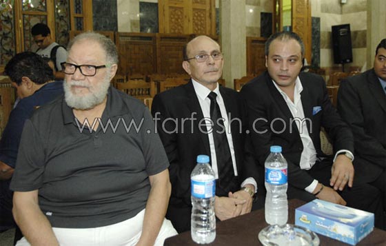  صور الفنانين الذين حضروا عزاء الفنان الراحل عمر الشريف صورة رقم 6