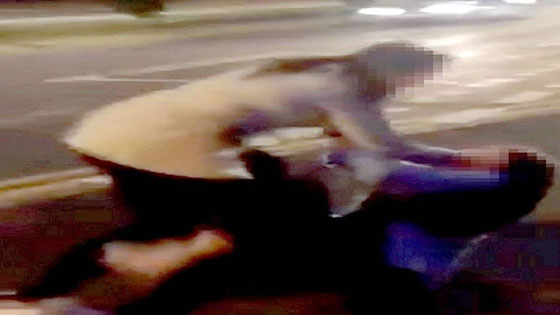 استياء وإدانة عارمة لمقطع فيديو عنيف يظهر تنكيل مراهقات بفتاة صورة رقم 1