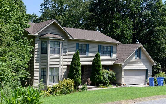 الاردن يحقق مع عائلة منفذ هجوم تينيسي لحل احجية الـ4000 قطعة! صورة رقم 11