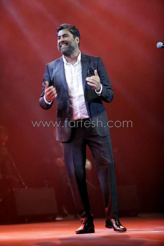 فيديو اليسا تمسح عرق وائل كفوري وهو يتغزل بها ويصفها بـ (حبيبة عمره) صورة رقم 3