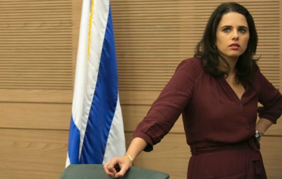 وزيرة قضاء اسرائيل تحاول كسب ود المستوطنين على طريقتها الخاصة جدا جدا صورة رقم 5 وزيرة قضاء اسرائيل تحاول كسب ود المستوطنين على طريقتها الخاصة جدا جدا صورة رقم 5