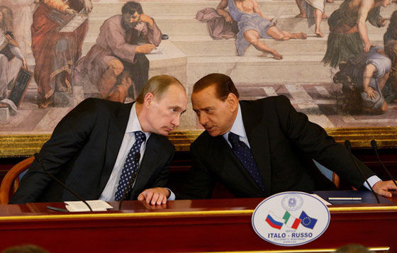 بوتين يعرض على الرئيس الايطالي الاسبق النوعية ووزارة الاقتصاد صورة رقم 2 بوتين يعرض على الرئيس الايطالي الاسبق النوعية ووزارة الاقتصاد صورة رقم 2