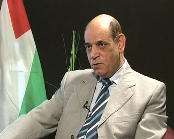 التلويح باستقالة ابو مازن.. هل هي وسيلة ضغط ام رغبة حقيقية؟! صورة رقم 1 التلويح باستقالة ابو مازن.. هل هي وسيلة ضغط ام رغبة حقيقية؟! صورة رقم 1