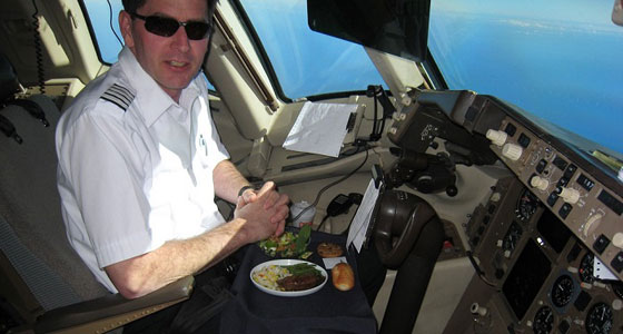 طيارون يكشفون عن اسرار عملهم.. وهذه عشرة اسرار احدها اغرب من الاخر صورة رقم 3 طيارون يكشفون عن اسرار عملهم.. وهذه عشرة اسرار احدها اغرب من الاخر صورة رقم 3