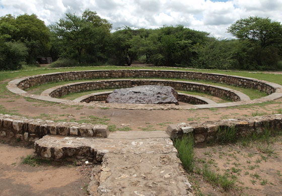 محراث الفلاح يكشف سر أكبر نيزك سقط على سطح الكرة الارضية صورة رقم 7