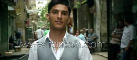 هكذا تناول محمد عساف الكشري من عربة في احد شوارع القاهرة صورة رقم 3