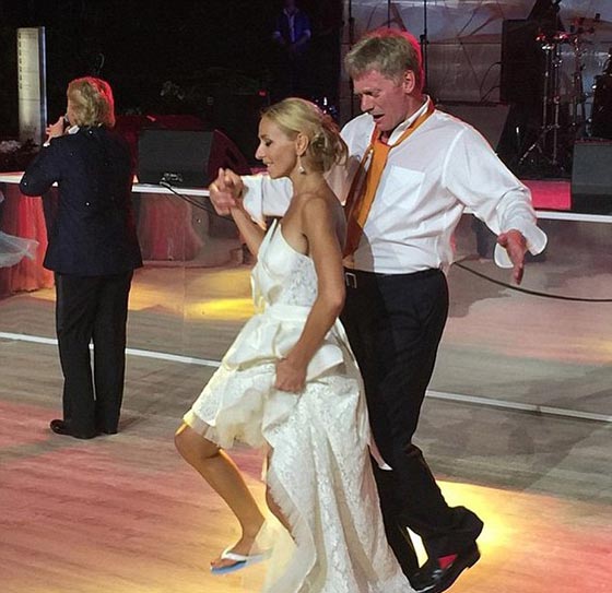 الناطق بلسان بوتين يرتدي ساعة تعادل 4 اضعاف راتبه السنوي! صورة رقم 6