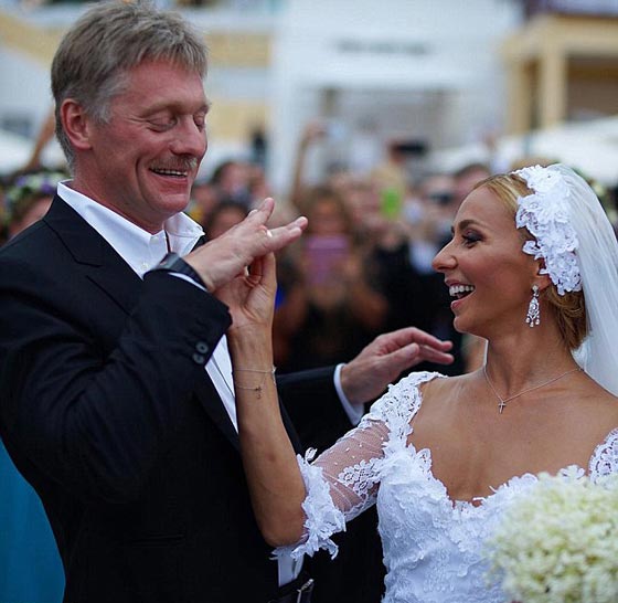 الناطق بلسان بوتين يرتدي ساعة تعادل 4 اضعاف راتبه السنوي! صورة رقم 3