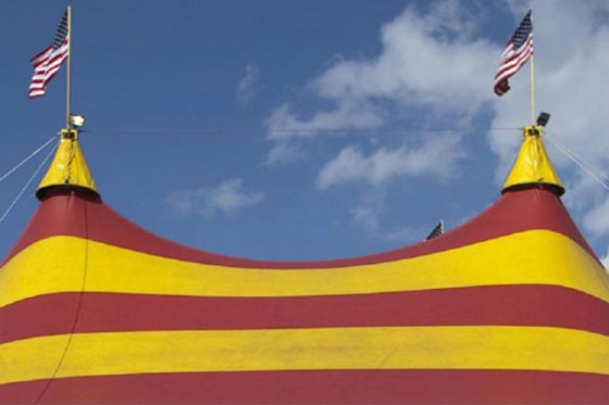 انهيار خيمة سيرك في امريكا يودي بحياة اب وابنته صورة رقم 1 انهيار خيمة سيرك في امريكا يودي بحياة اب وابنته صورة رقم 1