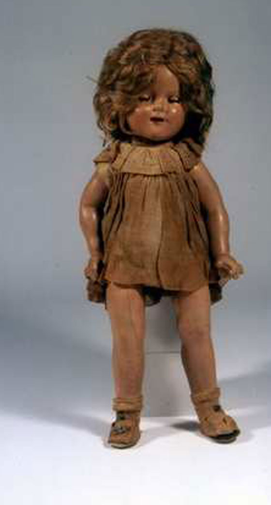 بعد 70 عاما.. اغراض تشهد على فظاعة ما احدثته قنبلة هيروشيما الذرية صورة رقم 2 بعد 70 عاما.. اغراض تشهد على فظاعة ما احدثته قنبلة هيروشيما الذرية صورة رقم 2