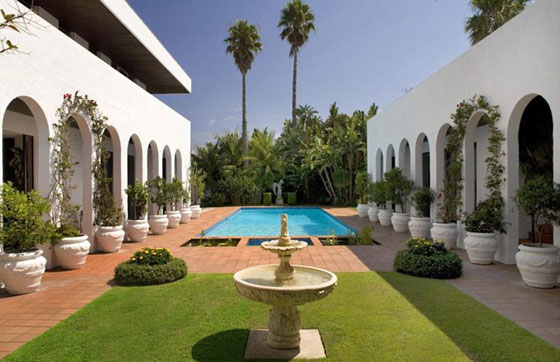 بالصور.. الثري جيمس باكر يبيع قصره في سيدني بـ 70 مليون دولار صورة رقم 4