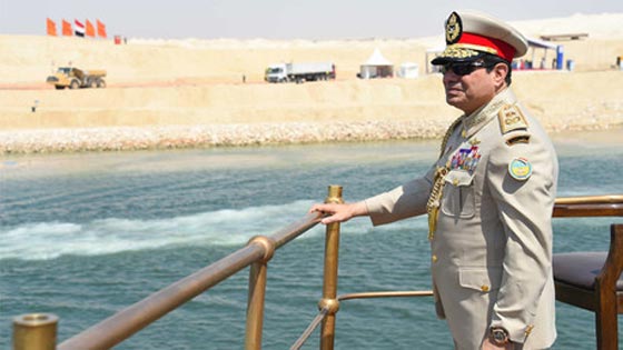 طفل السرطان يحقق امنيته بلقاء السيسي في احتفال قناة السويس صورة رقم 6 طفل السرطان يحقق امنيته بلقاء السيسي في احتفال قناة السويس صورة رقم 6